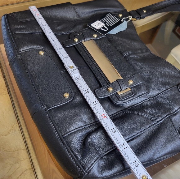 Roma Leather Concealment Purse - Picture 15 of 16